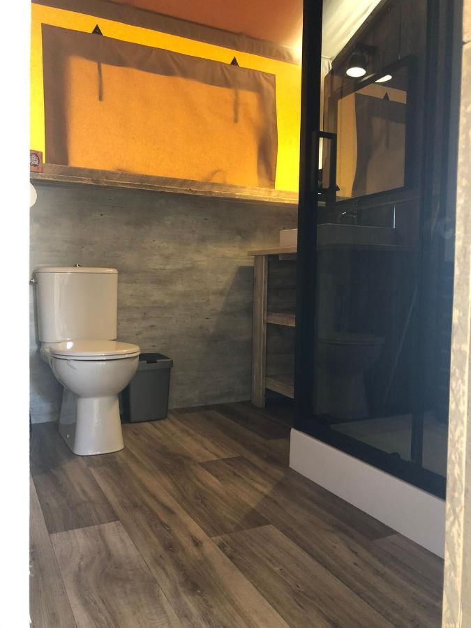 De Hazelaarshof Luxe Glampingtent Bij Natuurgebied De Millingerwaard Kekerdom Exterior foto